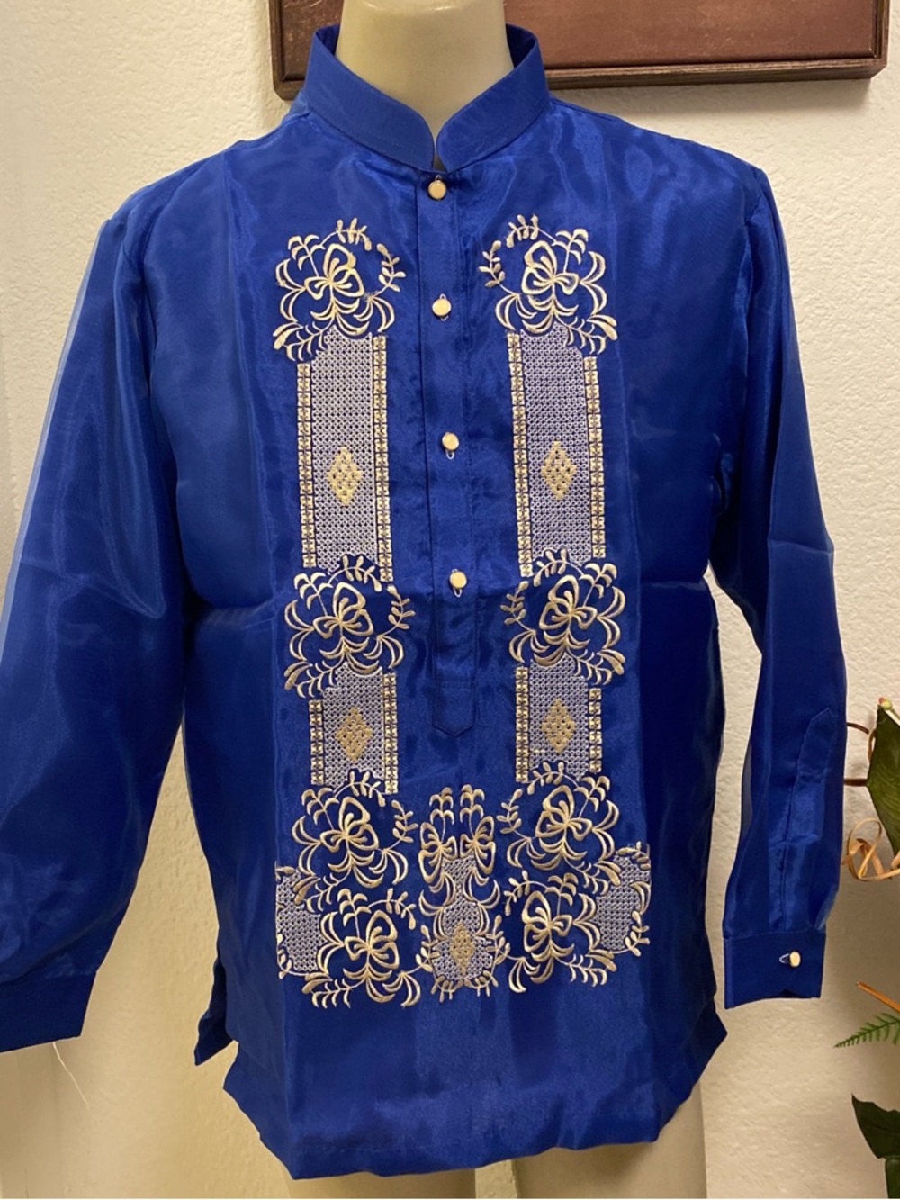 Men's Royal Blue Barong Tagalog Filipino Formal Attire Embroidered Dress Shirt